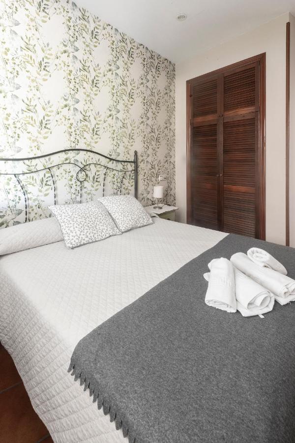 Apartamentos Turisticos La Flor Muros de Nalón Esterno foto